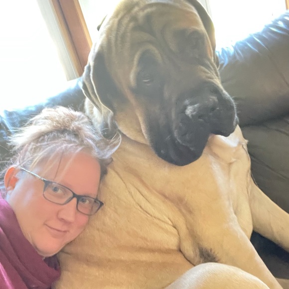 Meet your Posher, Danielle - Picture 4 of 8